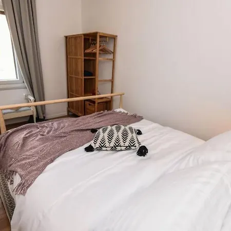アパート Nina 2 Bedroom Old Town ! *